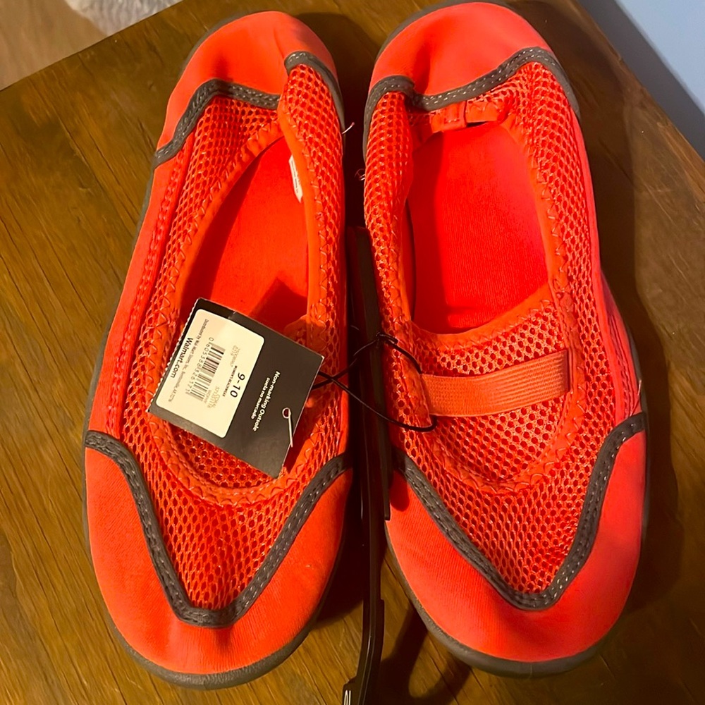 Athletic Works coral Mesh Slip-On Shoes